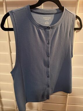 American Eagle Outfitters Button-Front Sleeveless Tank in Dusty Blue